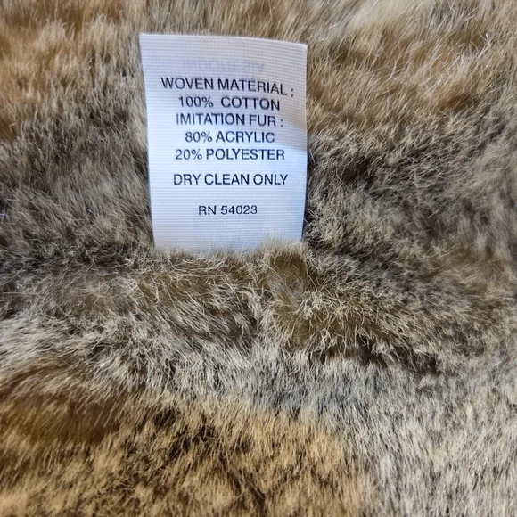 Y2K GAP Reversible Faux Fur Lined Vest - Picture 4 of 5